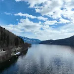 Apartment Seeboden דירה סיבודן